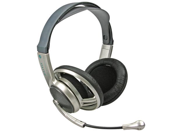 Auriculares Estereo Multimedia Con Microfono Incorporado